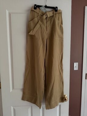 H&M khaki pants NWT Size 2